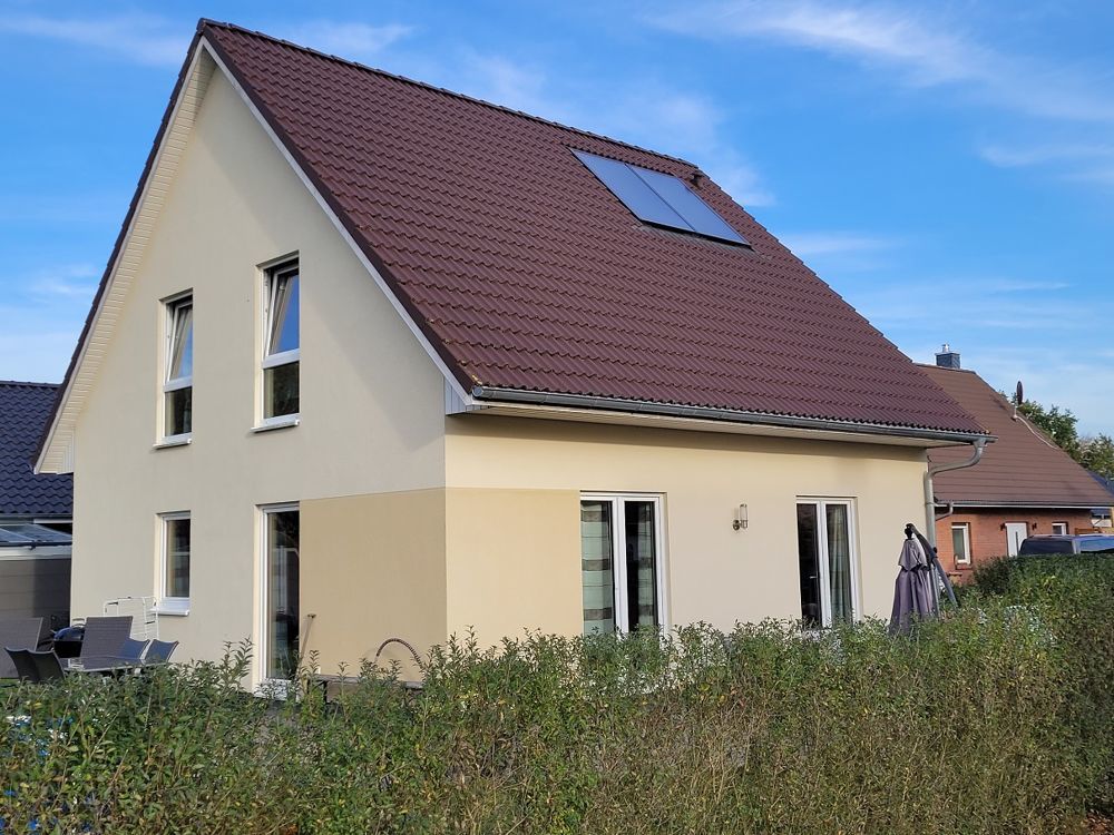 Immobilienangebot - Lübeck - Niendorf - Alle - Hier bekommen Ihre Träume Räume! Modernes Einfamilienhaus mit Komfort und Energieeffizienz