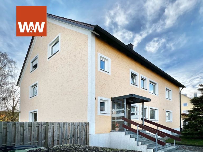 Immobilienangebot - Lappersdorf - Alle - Lappersdorf komplett renoviertes 3- Familienhaus
