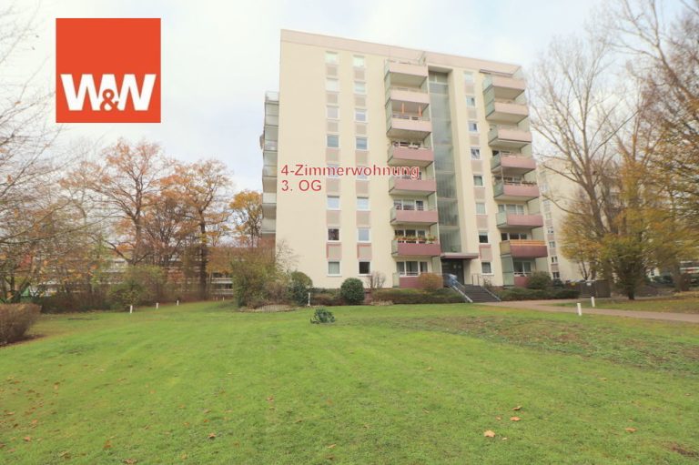 Immobilienangebot - Laatzen - Alle - Sanierungsbedürftige vier Zimmerwhg. mit zwei Balkonen und einer Garage sucht neue Familie...