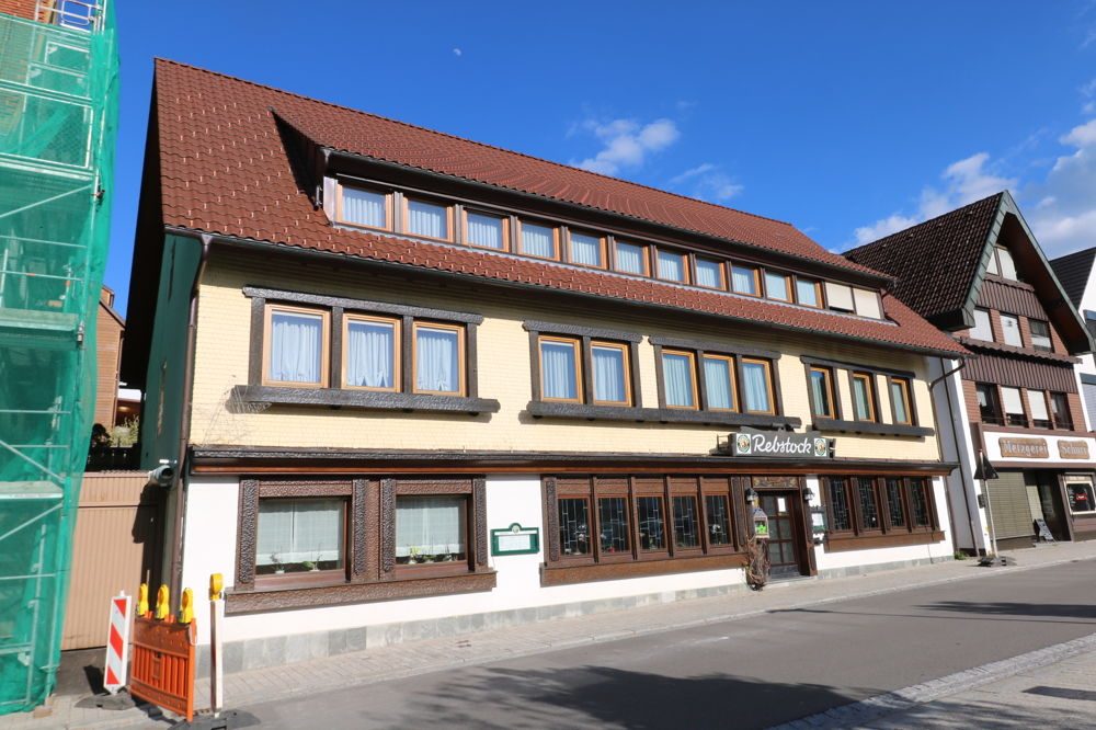 Immobilienangebot - Baiersbronn - Alle - Traditionelles Gasthaus mit Fremdenzimmern in der Schwarzwaldgemeinde Baiersbronn