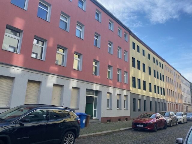 Immobilienangebot - Magdeburg / Fermersleben - Alle - VERKAUFT! 3 attraktive Mehrfamilienhäuser in gesuchter Lage in Magdeburg als sichere Anlage