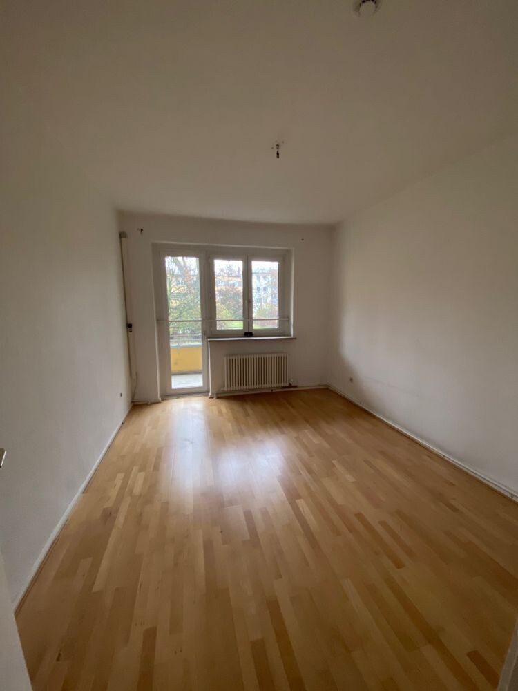 Immobilienangebot - Berlin / Britz - Alle - 2 1/2 Zimmer in gesuchter Wohnlage von Britz nahe Friedrichsbrunner Platz.