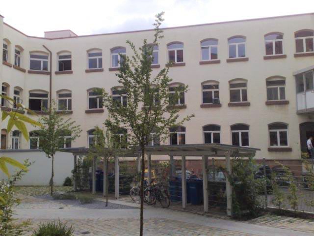 Immobilienangebot - Nürnberg - Alle - Wohn- und Bürogebäude in Nürnberg-Innenstadt (Rosenau), voll vermietet.