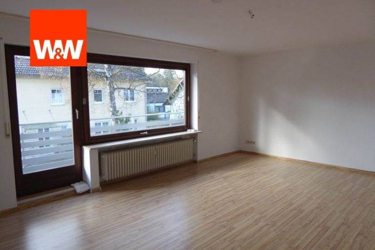 Immobilienangebot - Gröbenzell - Alle - Gartenstadt Gröbenzell. 3 Zimmerwohnung mit Carport in ruhiger Lage. Ca. 90 m² Wohnfläche m. Balkon.