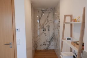 Immobilienangebot - Loßburg - Alle - Exclusive 3-Zimmer-Eigentumswohnung in naturnaher Lage 
am sonnigen Ortsrand von Loßburg