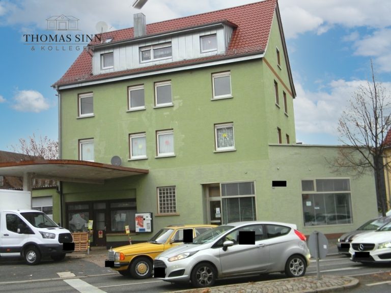 Immobilienangebot - Heilbronn - Alle - Wohn-/Geschäftshaus
Gewerbe(ca 170 qm) + 4 Wohnungen (ca. 293 qm)
12 Garagen / 5 Aussenstellplätze