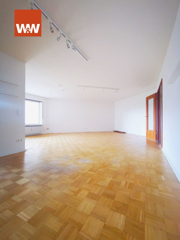 Immobilienangebot - Karlsruhe - Alle - Familienfreundliche 4,5-Zimmerwohnung in top Lage inkl. TG-Stellplatz