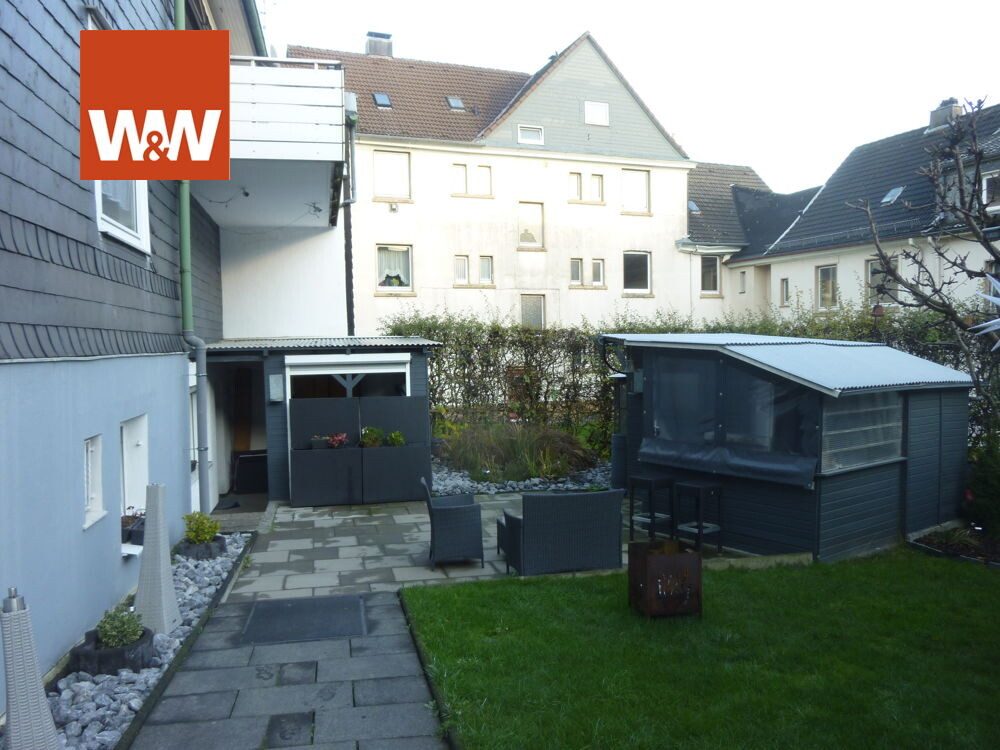 Immobilienangebot - Remscheid - Alle - xxx Ideal für Handwerker xxx
Freistehendes bergisches Fachwerkhaus in Lennep