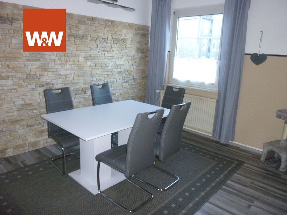 Immobilienangebot - Remscheid - Alle - xxx Ideal für Handwerker xxx
Freistehendes bergisches Fachwerkhaus in Lennep