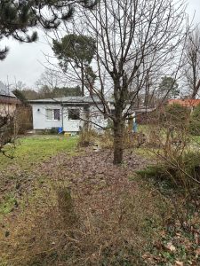Immobilienangebot - Hohen Neuendorf / Bergfelde - Alle - Attraktives Baugrundstück derzeit bebaut mit kleinem Einfamilienhaus in ruhiger Lage von Bergfelde