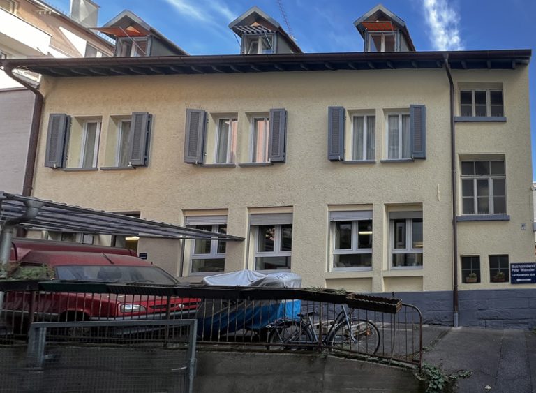 Immobilienangebot - Stuttgart - Alle - Wohnen und Büro/Atelier - vieles ist möglich im beliebten Stuttgarter Westen