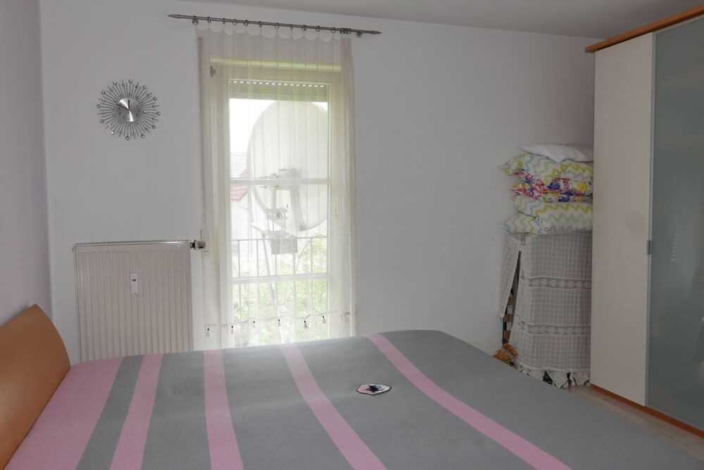 Immobilienangebot - Herrenberg - Alle - Gepflegte und helle 3-Zimmer-Wohnung in ruhiger und zentraler Lage von Herrenberg-Gültstein