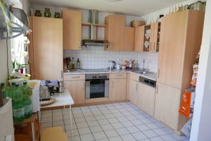 Immobilienangebot - Herrenberg - Alle - Gepflegte und helle 3-Zimmer-Wohnung in ruhiger und zentraler Lage von Herrenberg-Gültstein