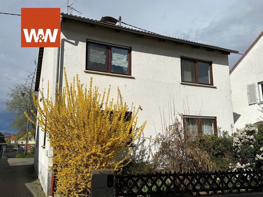 Immobilienangebot - Dienheim - Alle - Zweifamilienhaus mit Garagen und Terrasse im schönen Dienheim.