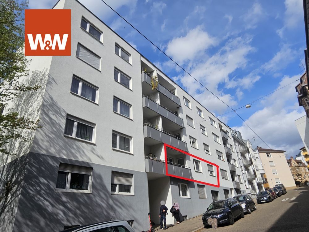 Immobilienangebot - Stuttgart - Alle - Geräumige Vierzimmerwohnung im Herzen Stuttgarts.
Zwei Balkone garantieren Sonne pur!