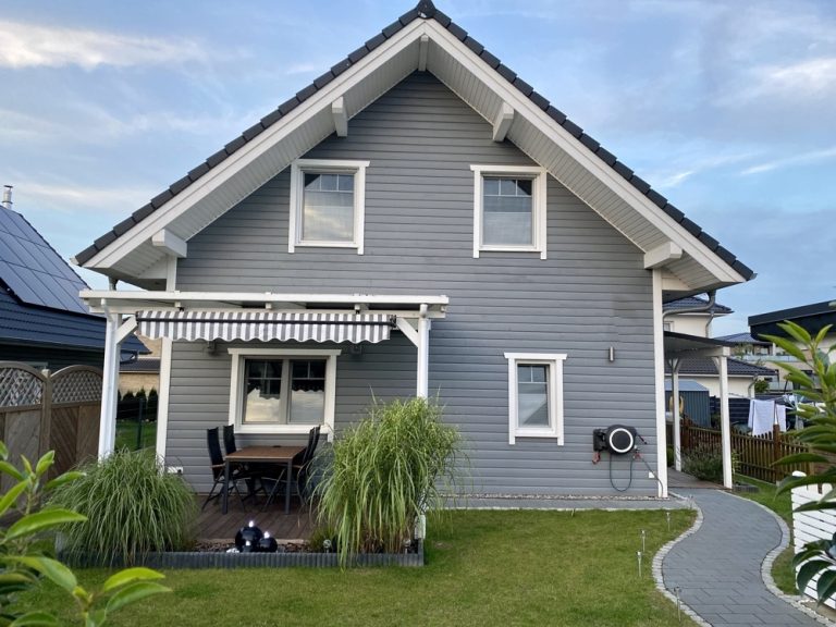 Immobilienangebot - Büchen - Alle - Energieeffizientes Schwedenhaus mit PV Anlage