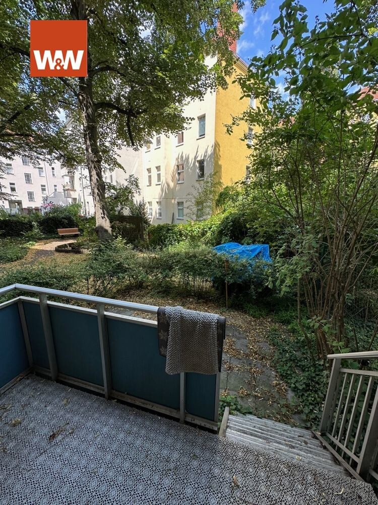 Immobilienangebot - Berlin - Alle - Bezugsfreie 1-Zimmerwohnung mit Terrasse und 46 m² Gartenanteil nahe Tempelhofer Hafen