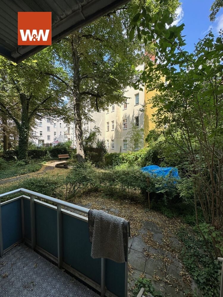 Immobilienangebot - Berlin - Alle - Bezugsfreie 1-Zimmerwohnung mit Terrasse und 46 m² Gartenanteil nahe Tempelhofer Hafen