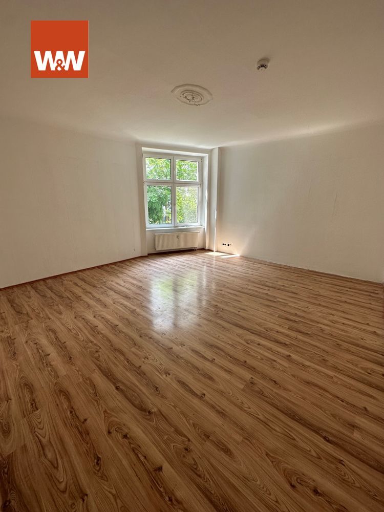 Immobilienangebot - Berlin - Alle - Bezugsfreie 1-Zimmerwohnung mit Terrasse und 46 m² Gartenanteil nahe Tempelhofer Hafen