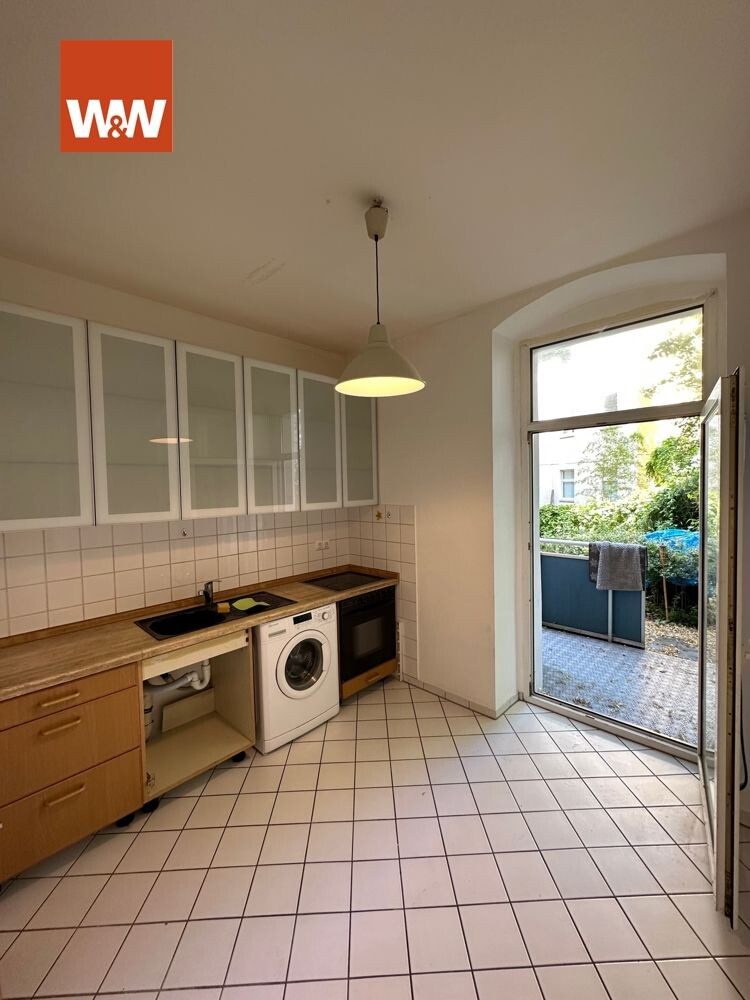 Immobilienangebot - Berlin - Alle - Bezugsfreie 1-Zimmerwohnung mit Terrasse und 46 m² Gartenanteil nahe Tempelhofer Hafen