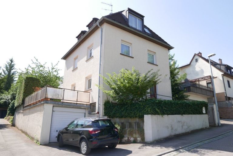 Immobilienangebot - Stuttgart / Kaltental - Alle - Großes und gepflegtes Einfamilienhaus mit Garten in ruhiger Wohnlage in Stuttgart-Kaltental
