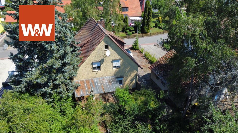 Immobilienangebot - Mistelgau - Alle - Renovierungsbedürftiges Wohnhaus auf fast 2000m² Grund mit altem Baumbestand - im Bieterverfahren