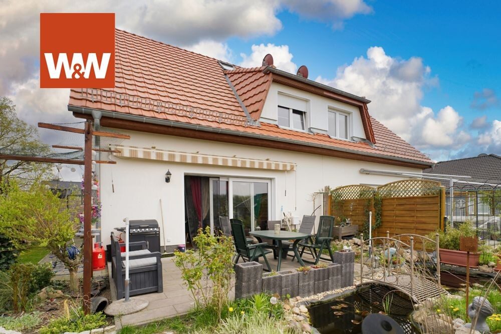 Immobilienangebot - Rehfelde - Alle - Neuwertige Doppelhaushälfte mit modernem Energiestandard, ohne Sanierung einziehen, ruhige Randlage