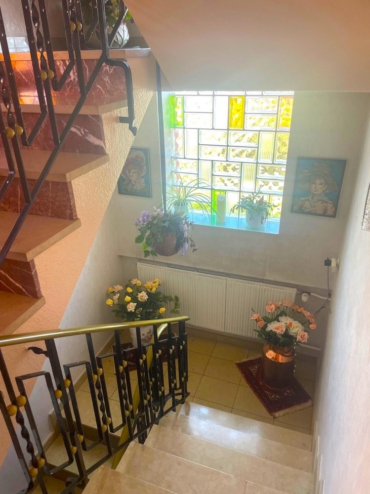 Immobilienangebot - Düren / Gürzenich - Alle - RESERVIERT: Sehr gepflegtes Einfamilienhaus mit Sonnengarten, Garage und Ausbaupotenzial in beliebter Wohnlage.