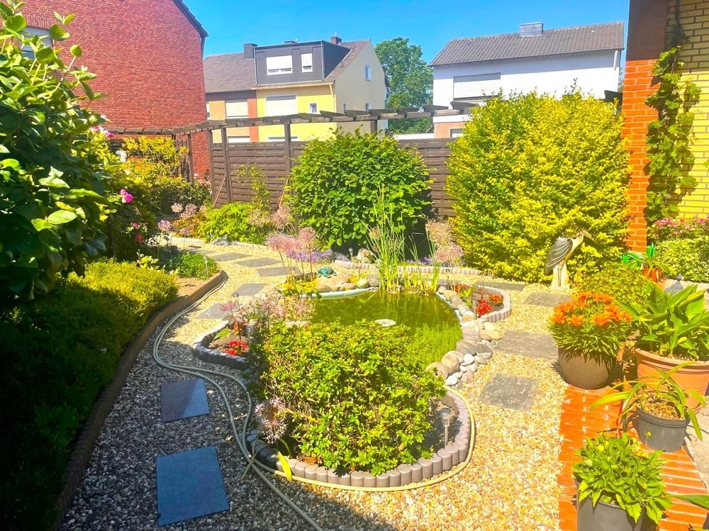 Immobilienangebot - Düren / Gürzenich - Alle - RESERVIERT: Sehr gepflegtes Einfamilienhaus mit Sonnengarten, Garage und Ausbaupotenzial in beliebter Wohnlage.