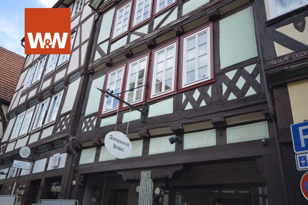 Immobilienangebot - Hannoversch Münden - Alle - +++ Große, helle Wohnung in einem malerischen Fachwerkhaus in zentraler Altstadtlage +++