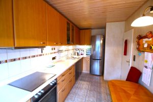 Immobilienangebot - Langenfeld / Berghausen - Alle - Top gepflegte, hochwertig ausgestattete Maisonette-Wohnung mit TG-Stellplatz in begehrter Wohnlage!