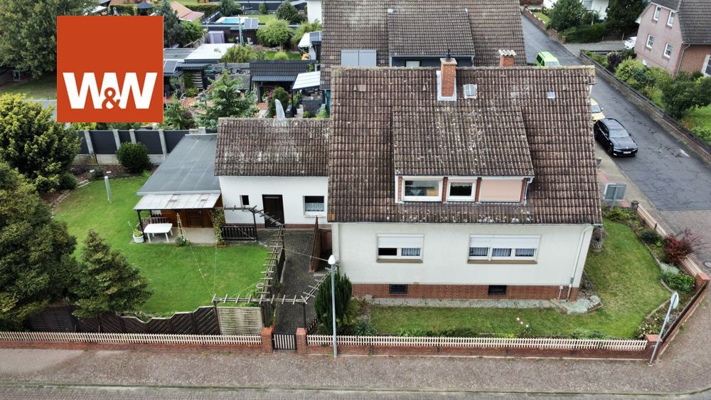 Immobilienangebot - Lahstedt / Gadenstedt - Alle - großes Einfamilienhaus mit viel Potential sucht neuen Eigentümer