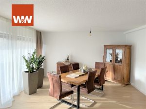 Immobilienangebot - Abtsgmünd - Alle - Ab November 2023 bezugsfrei! Umfangreich modernisierte 4,5-Zimmer-Wohnung mit Balkon in Abtsgmünd.