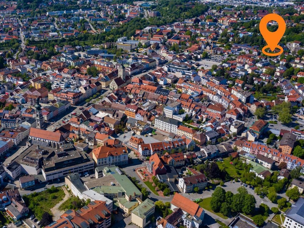 Immobilienangebot - Deggendorf - Alle - BESTLAGE DEGGENDORF!
4-Zimmer EG Wohnung mit Garten und Tiefgaragenstellplatz -seltene Gelegenheit