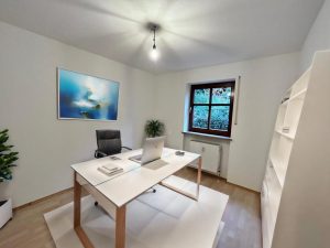 Immobilienangebot - Deggendorf - Alle - BESTLAGE DEGGENDORF!
4-Zimmer EG Wohnung mit Garten und Tiefgaragenstellplatz -seltene Gelegenheit