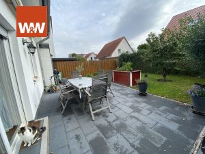 Immobilienangebot - Braunschweig-Broitzem - Alle - Hübsche, gepflegte DHH mit Garage auf Erbbaugrundstück ideal für Familie in ruhiger, zentraler Lage!