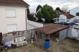 Immobilienangebot - Flörsheim-Dalsheim - Alle - Bungalow mit Gewerbefläche in Flörsheim Dalsheim