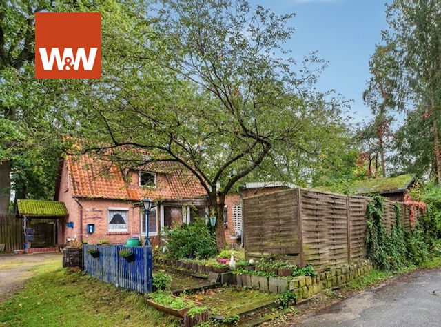 Immobilienangebot - Bienenbüttel - Alle - 2 Häuser und ein Grundstück mit viel Potential am Freibad und Bahnhof