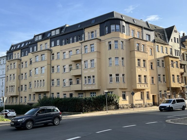 Immobilienangebot - Plauen - Alle - ETW mit perfekter Raumaufteilung und
Denkmal geschützter Fassade in Plauen