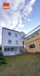 Immobilienangebot - Nochern - Alle - Zweifamilienhaus mit großem Gartengrundstück in ruhiger Lage