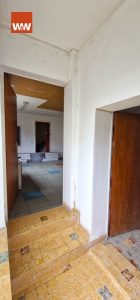 Immobilienangebot - Nochern - Alle - Zweifamilienhaus mit großem Gartengrundstück in ruhiger Lage