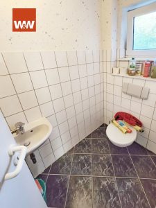Immobilienangebot - Gelnhausen / Hailer - Alle - GROSSES 2-FAMILIENHAUS IN SUPERZENTRALER LAGE VON GELNHAUSEN-HAILER! Fast 255 m² Wohnfläche!