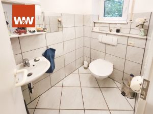 Immobilienangebot - Gelnhausen / Hailer - Alle - GROSSES 2-FAMILIENHAUS IN SUPERZENTRALER LAGE VON GELNHAUSEN-HAILER! Fast 255 m² Wohnfläche!