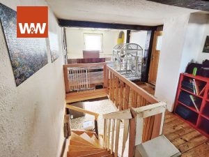 Immobilienangebot - Gründau / Niedergründau - Alle - VIEL PLATZ IM GRÜNDAUER 3-SEITHOF! Mehrfamilienhausanlage mit Garage, einmaligem Design und Mietern!