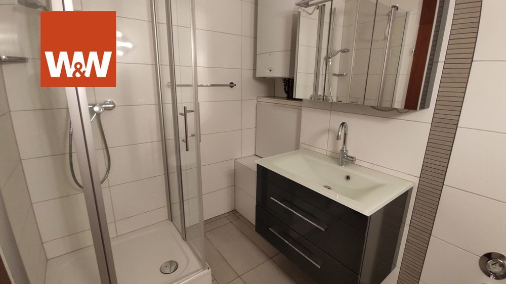 Immobilienangebot - Kassel / Wilhelmshöhe - Alle - +++ Barrierefreie 2 Zi-Wohnung mit offener Küche, Balkon, Tiefgarage und Lift in Spitzenwohnlage am Bergpark WILHELMSHÖHE +++