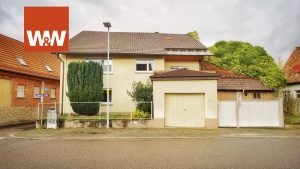 Immobilienangebot - Walzbachtal - Alle - Es gibt sie, die fairen Preise: Sanierungsbedüftiges, großzügig geschnittenes Haus mit Scheune!