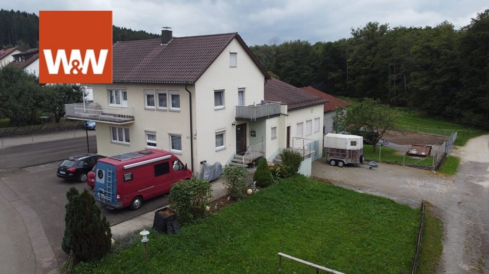 Immobilienangebot - Leinzell - Alle - Wohnhaus mit Pferdestallung und Reitplatz in idyllischer Ortsrandlage