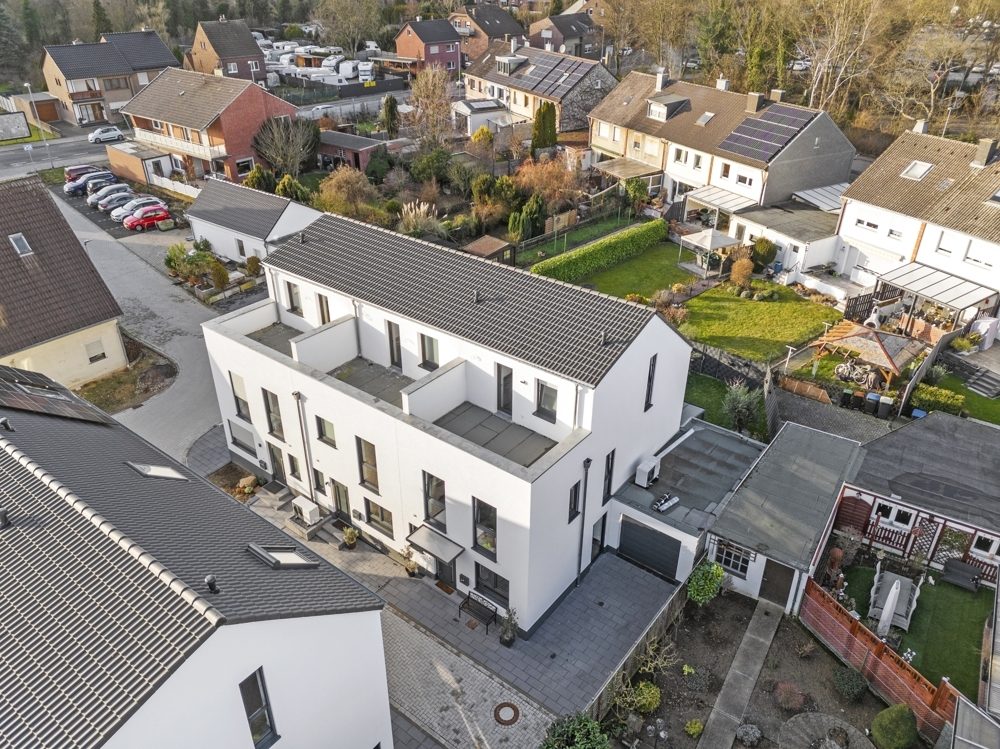 Immobilienangebot - Bedburg - Alle - VERKAUFT: Mit 3D und Video: Familienfreundlich und stilvoll: Ihr neues Traumhaus mit Garten und Dachterrasse!