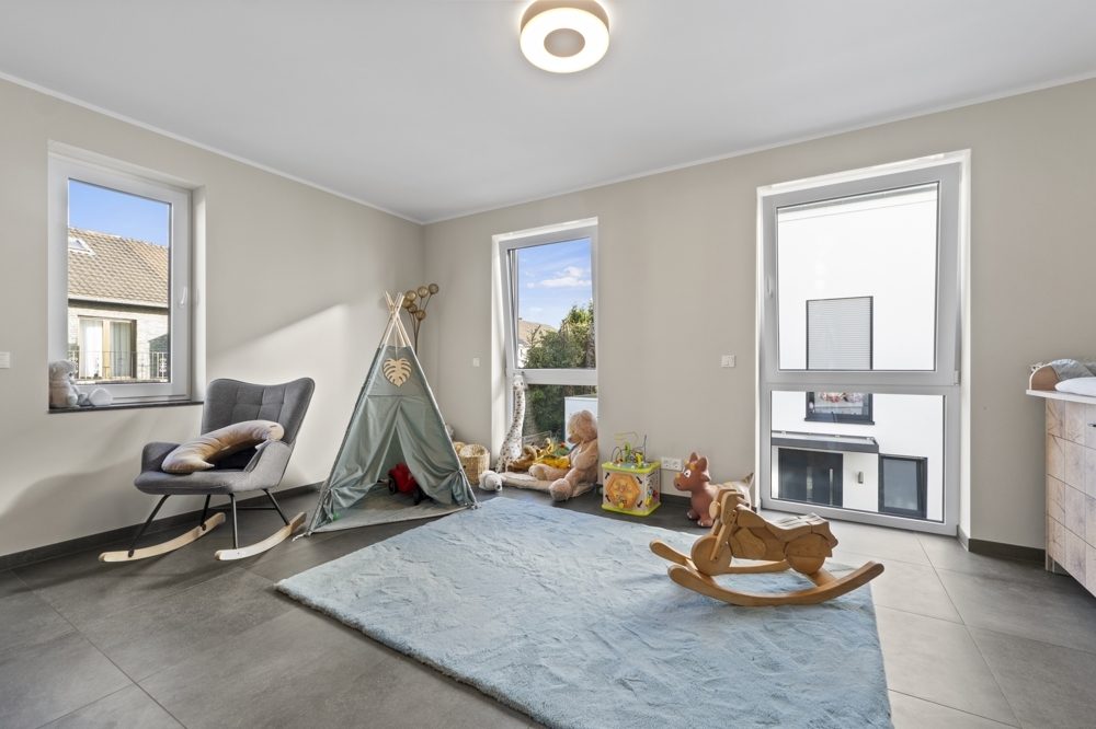 Immobilienangebot - Bedburg - Alle - VERKAUFT: Mit 3D und Video: Familienfreundlich und stilvoll: Ihr neues Traumhaus mit Garten und Dachterrasse!