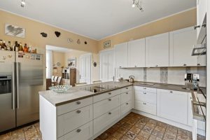 Immobilienangebot - Königswinter - Alle - Traumdomizil für Pferdeliebhaber u. Mehrgenerationen: Einzigartige Immobilie mit modernem Komfort u. idyllischem Flair!